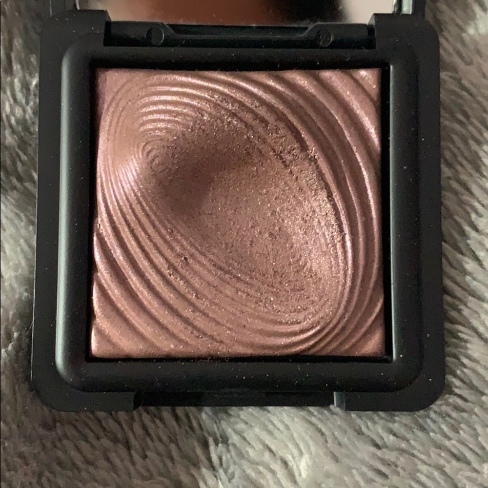 KIKO Water E/S #202 - Swatched only!